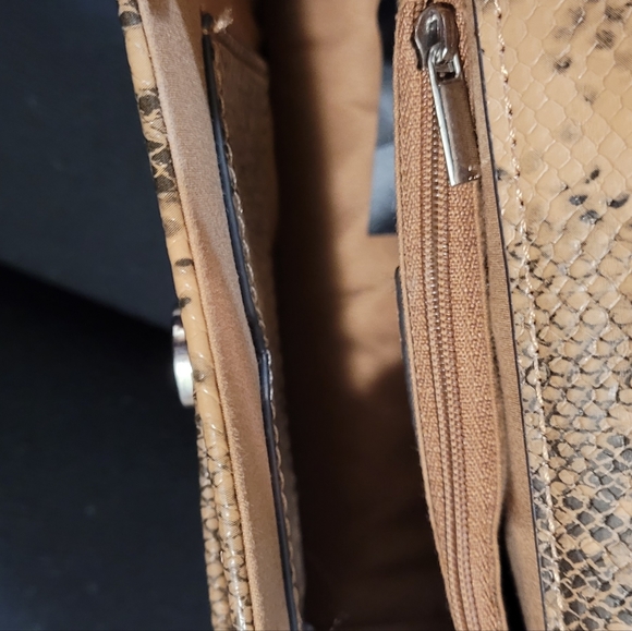 Urban Outfitters Brown Snakeskin Purse - Picture 8 of 10